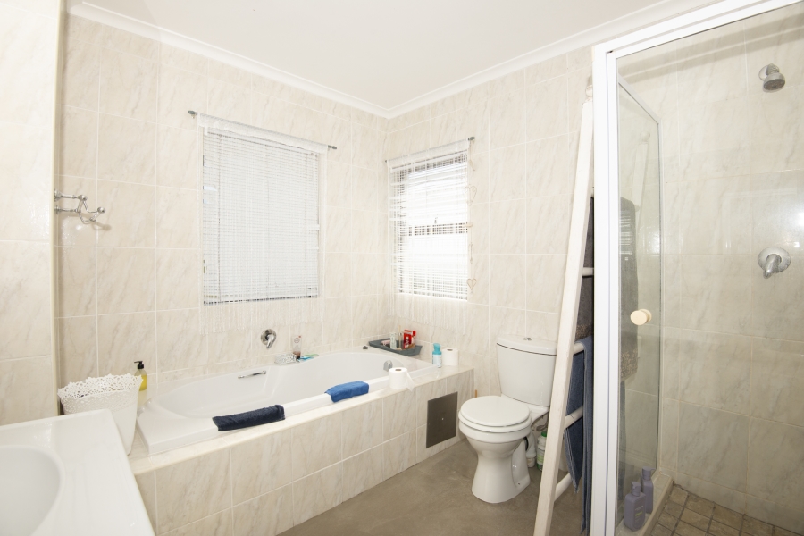 4 Bedroom Property for Sale in Langebaan Country Estate Western Cape